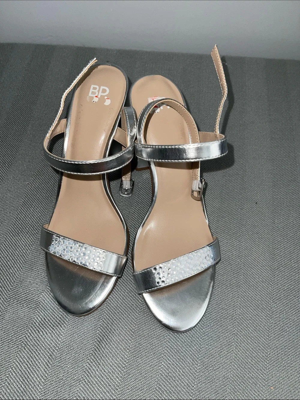 Shoe Bundle Lot of 3: Jessica Simpson, OluKai, BB - Sz 8